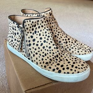 CROWN VINTAGE High Top Leopard Sneakers